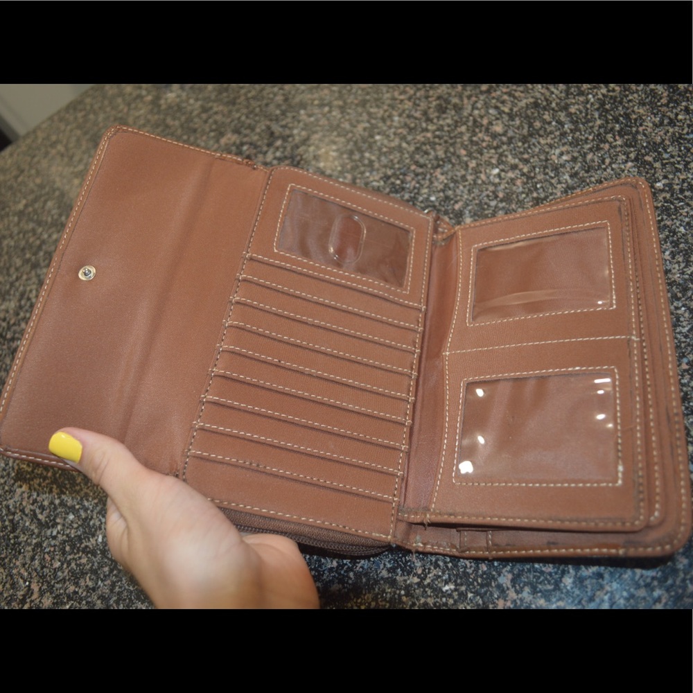 3 small purses - Picture 7 of 11